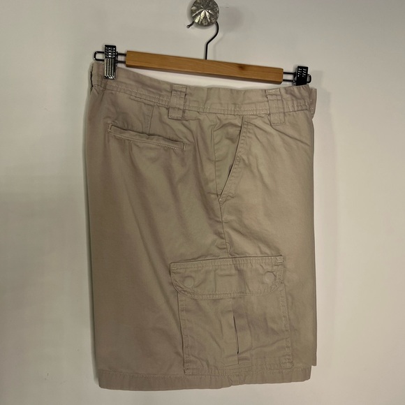 CALVIN KLEIN CARGO SHORTS FOR WOMEN’S BEIGE - Picture 5 of 14